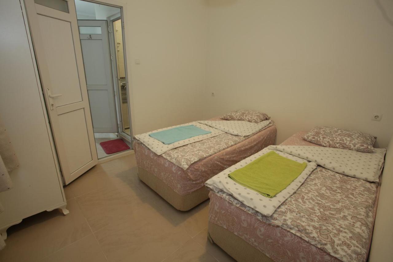 Sukhum City Mini Hotel Sochumi Exterior foto